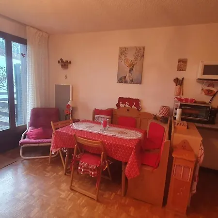 Rez-de-neige Chabanon Apartment *